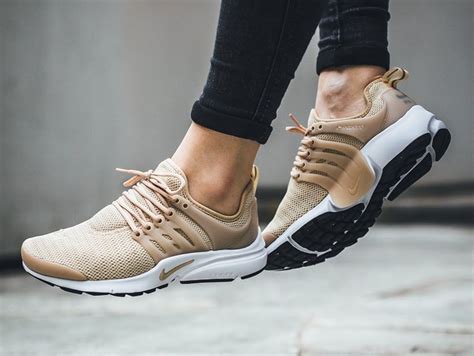 nike air presto beige